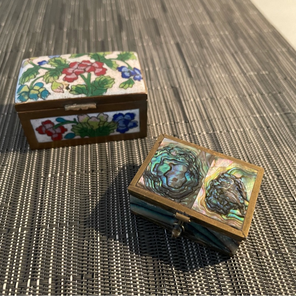 Two small antique trinket boxes